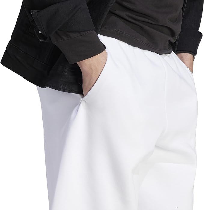 AA-M22 (Adidas future icons badge of sport shorts white/black) 102393370