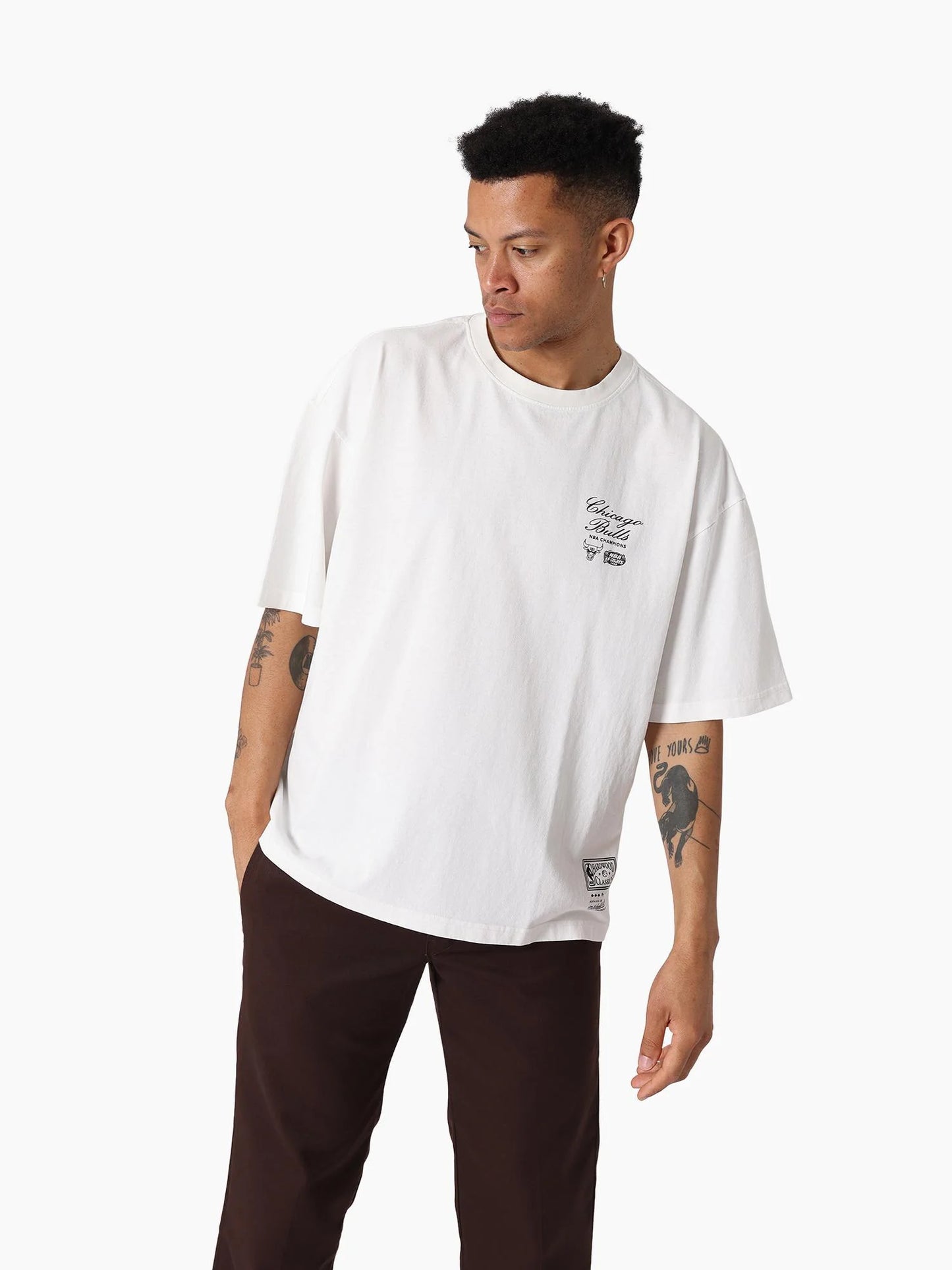MNA-T48 (Mitchell & ness chicago bulls the champions ring t-shirt vintage white) 112593478