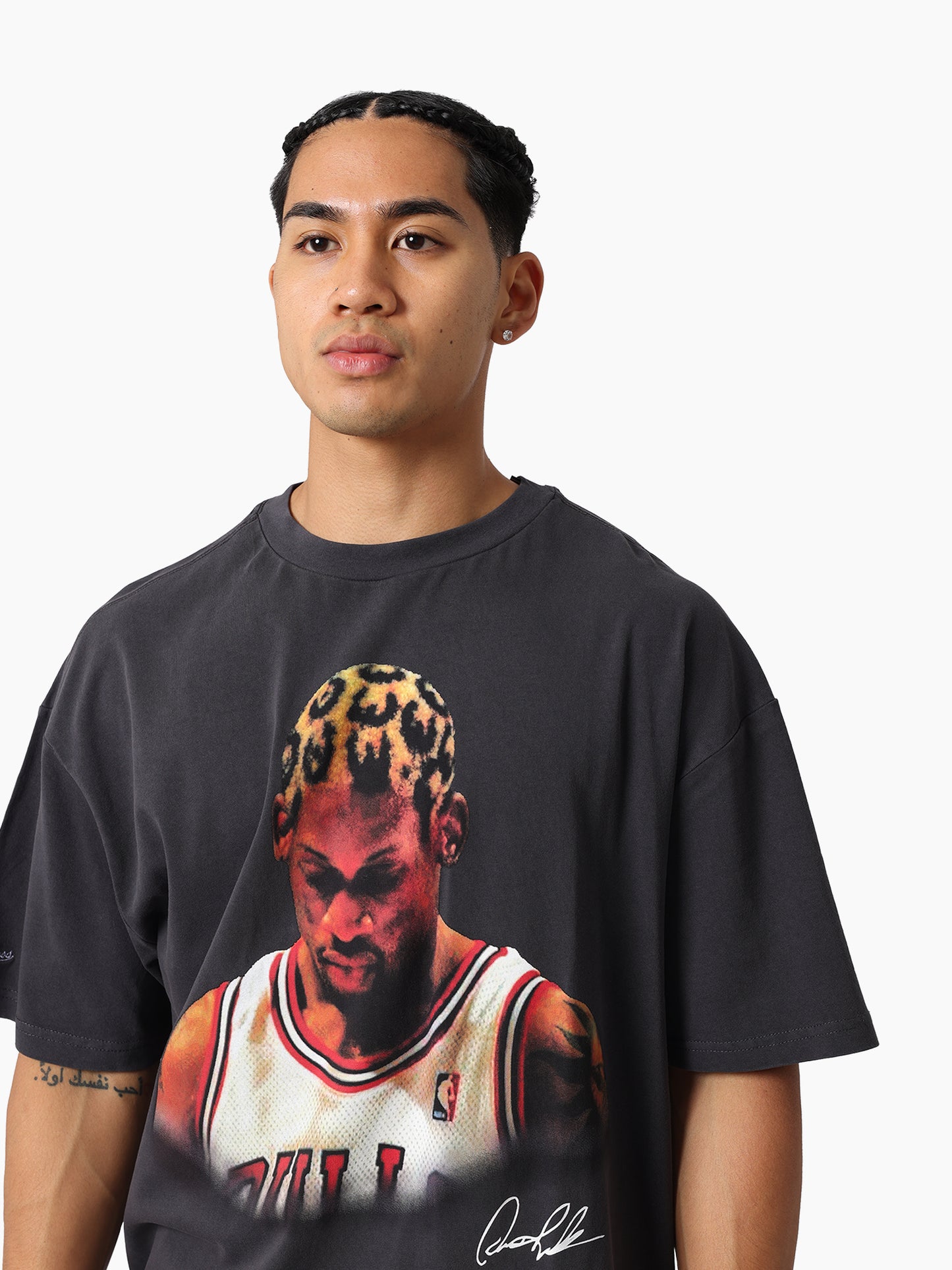 MNA-L49 (Mitchell & ness chicago bulls rodman look out tee washed black) 122593478