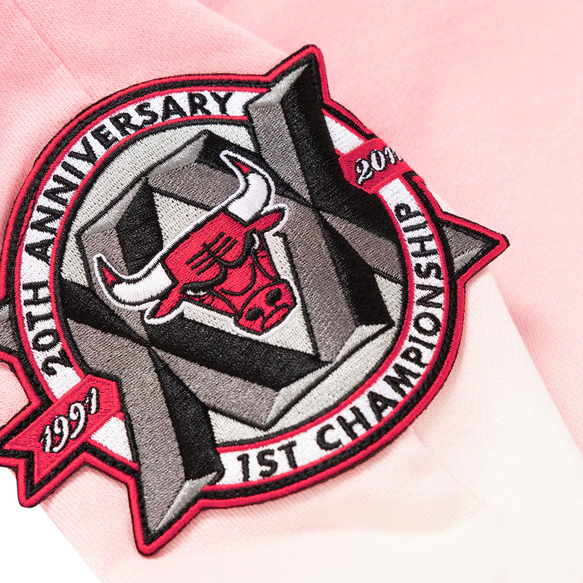 MNA-O25 (Mitchell and ness run it shorts bulls pink/worn white) 12395217