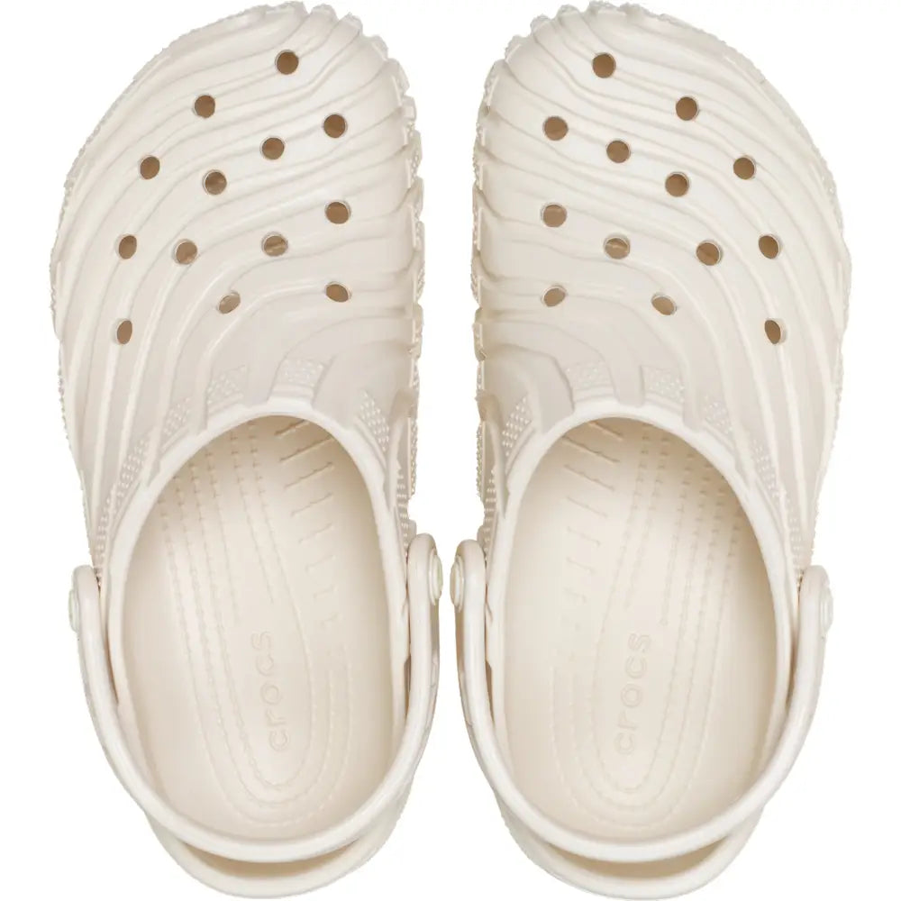 CR-K11 (Crocs classic erosion clog summit white) 92694782