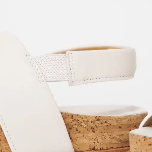 HP-O4 (Hush puppies jester leather sandals white) 52694000