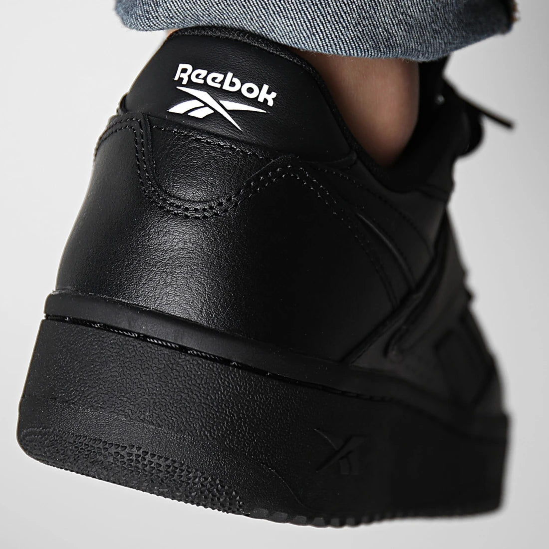 R-G16 (Reebok atr chill black) 122398184