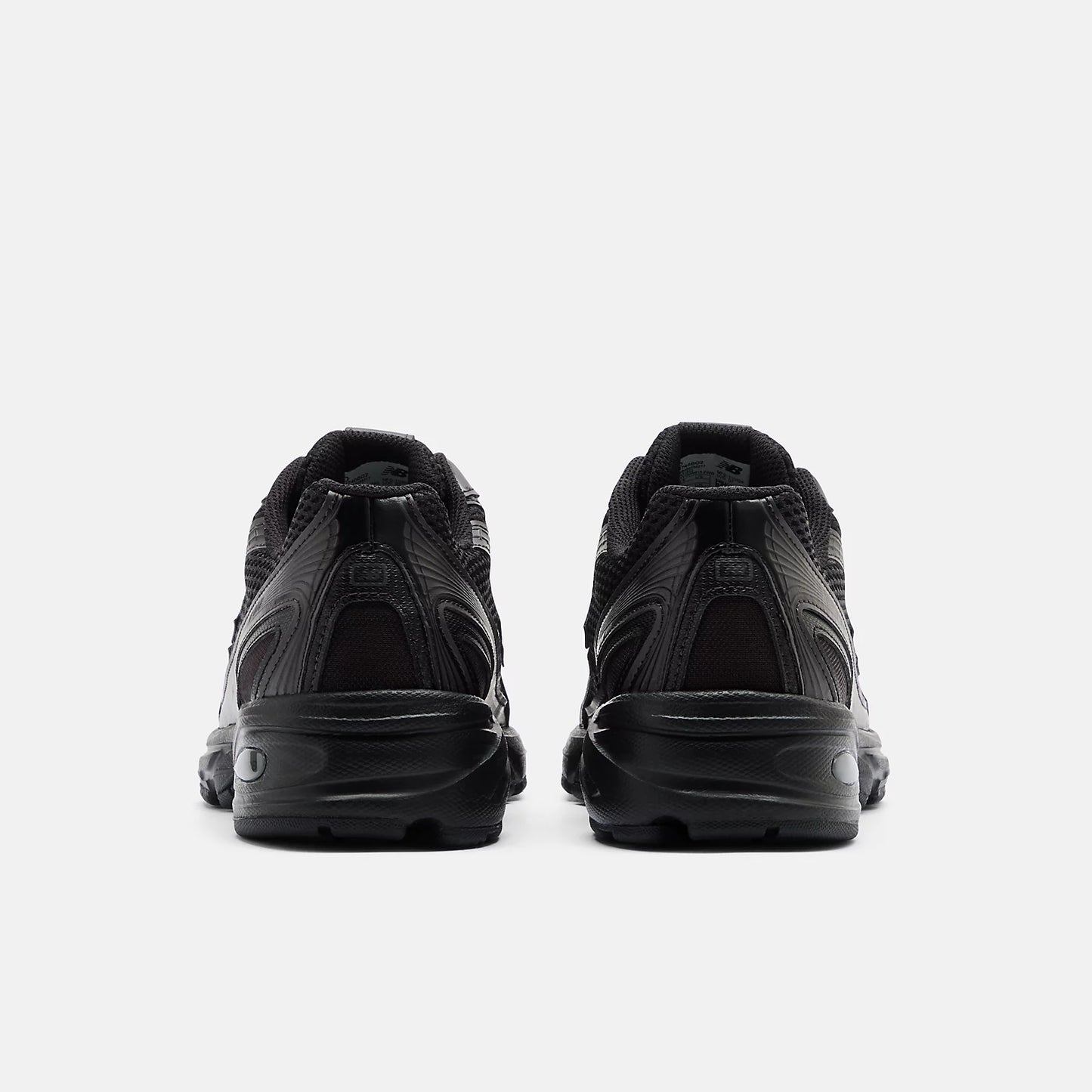 NB-E9 (New balance U740 V2 D width shoes black) 52698500
