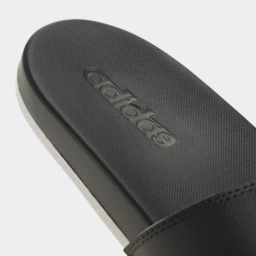 A-O61 (Adilette comfort slide core black/cloud white) 82192815 ADIDAS