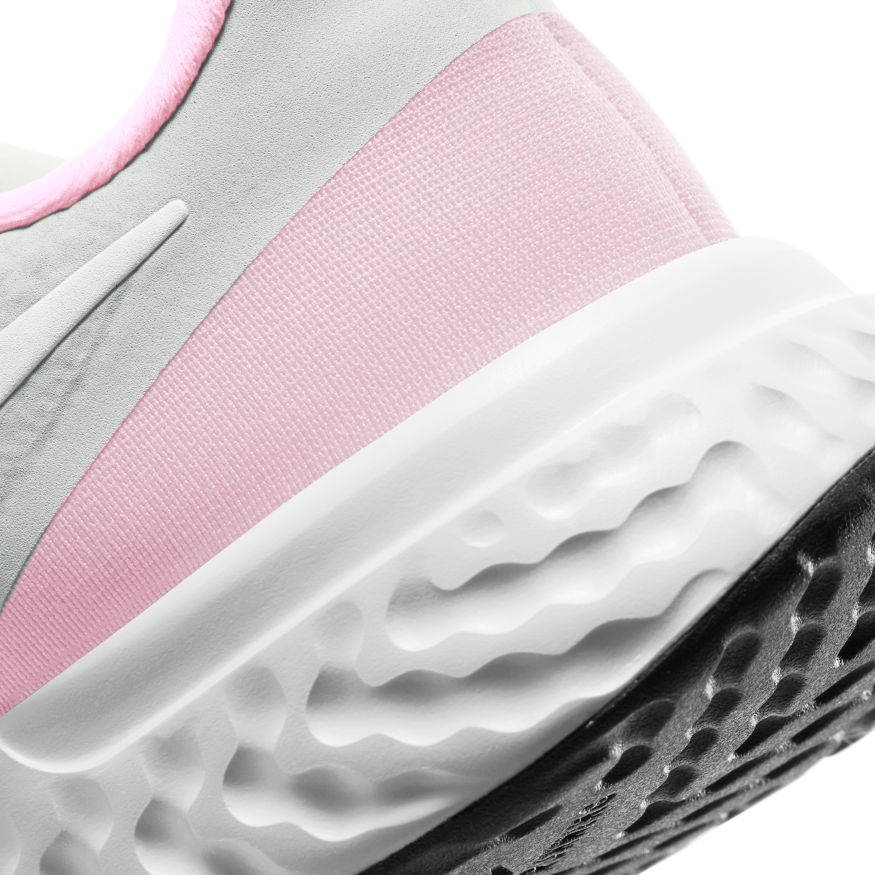 N-S124 (Nike revolution 5 Youth photon dust/white) 112194348 NIKE