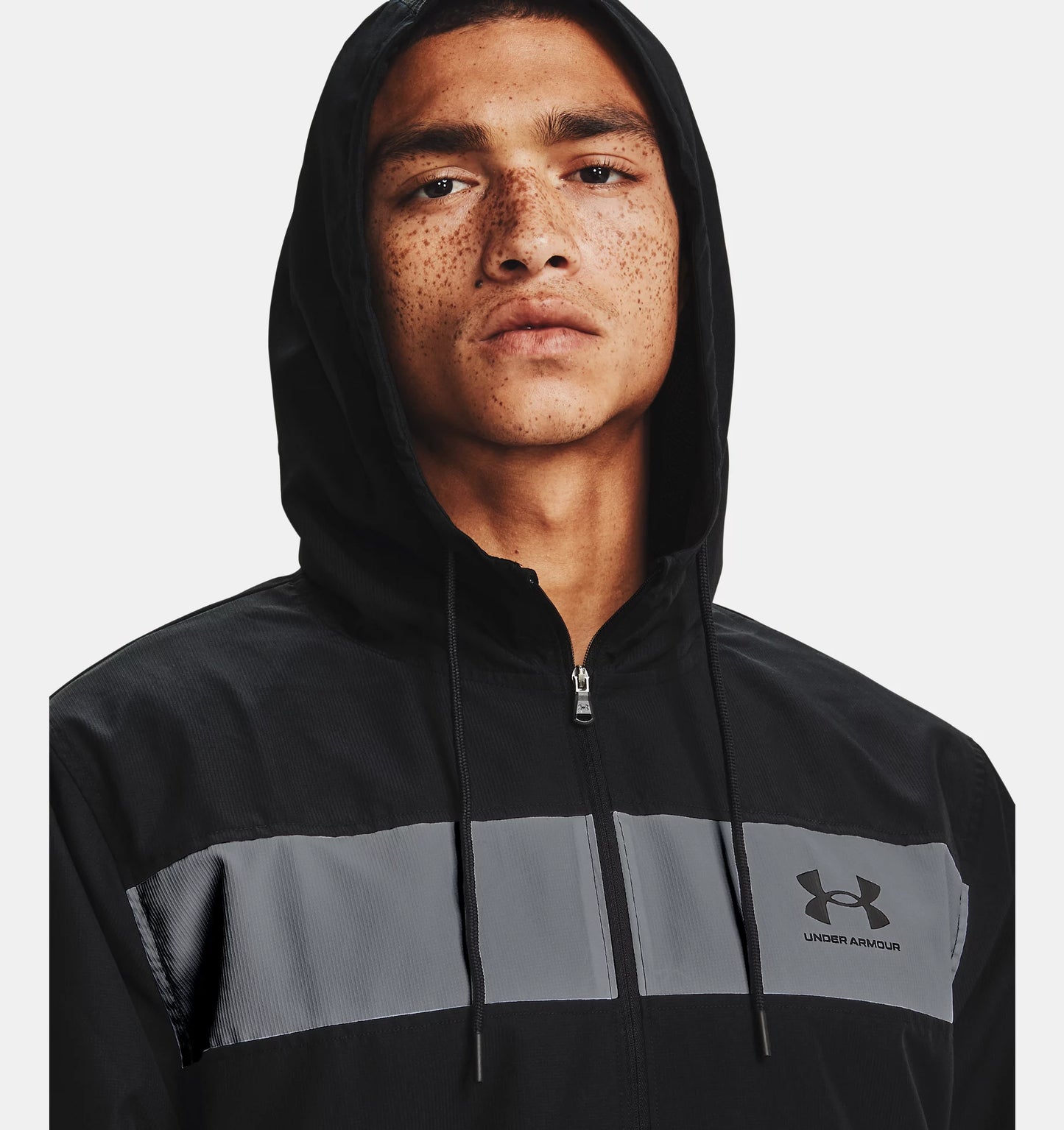 UAA-Z8 (UA Sportstyle Windbreaker Jacket Black) 12395217 UNDER ARMOUR