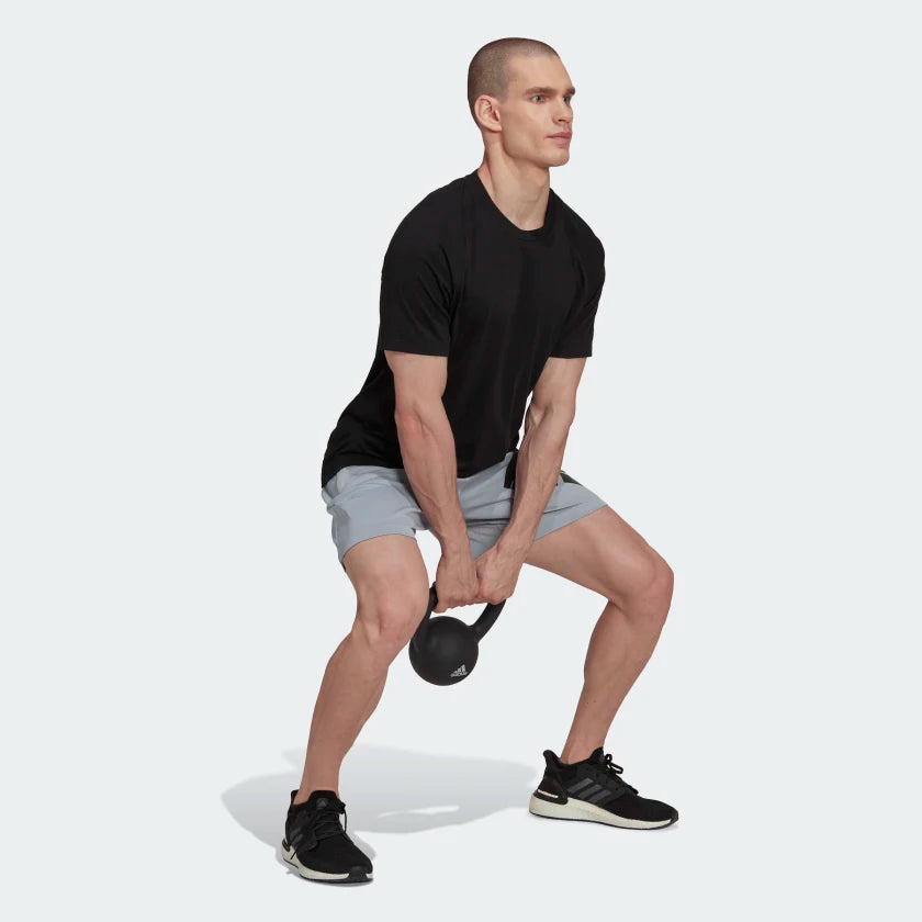 AA-X15 (Adidas big badge of sport training shorts halo silver/black) 112293070 ADIDAS