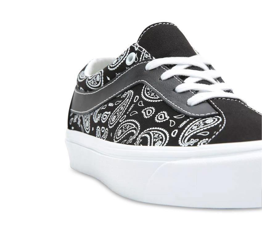 V-O13 (Bold ni paisley black/true white) 72196207 - Otahuhu Shoes