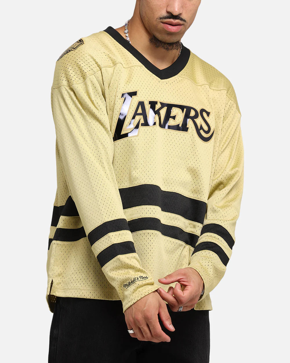 MNA-Q47 (Mitchell & ness los angeles lakers chrome jersey khaki/black)