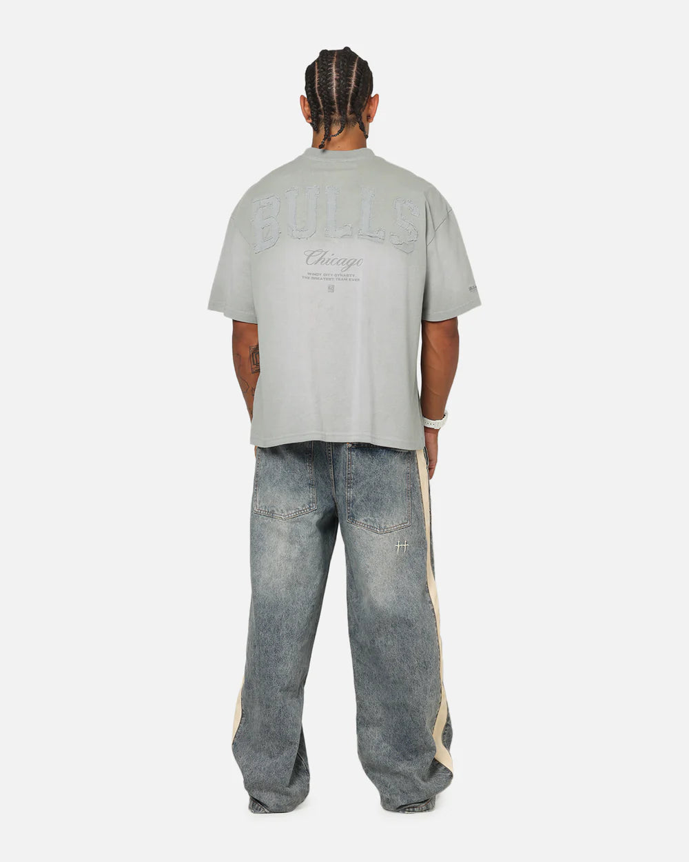 MNA-H48 (Mitchell & ness chicago bulls big oversized logo t-shirt nuetral grey) 102593913