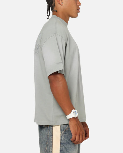 MNA-H48 (Mitchell & ness chicago bulls big oversized logo t-shirt nuetral grey) 102593913