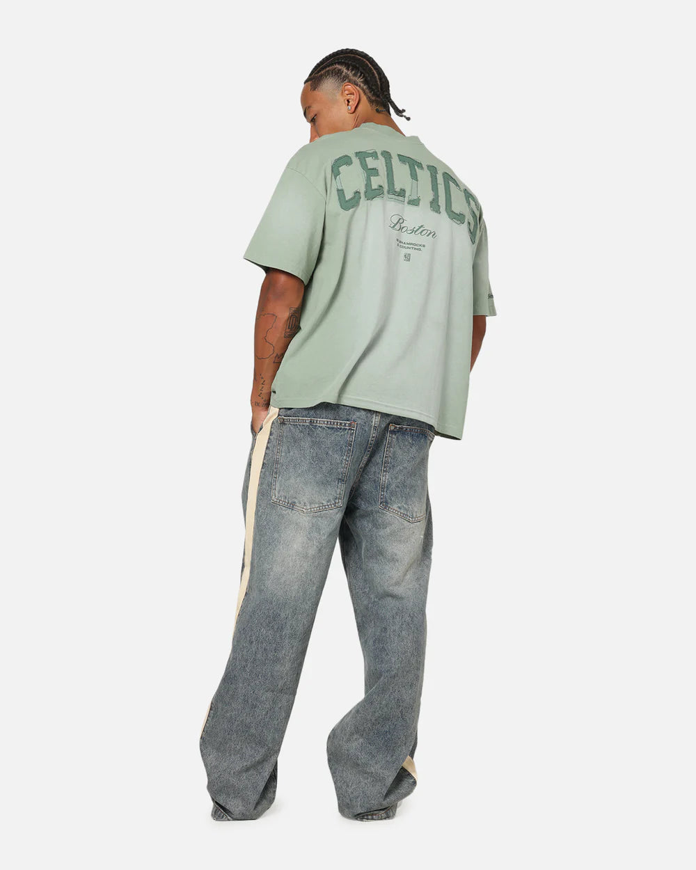 MNA-F48 (Mitchell & ness boston celtics big oversized logo t-shirt orchid tint) 102593913