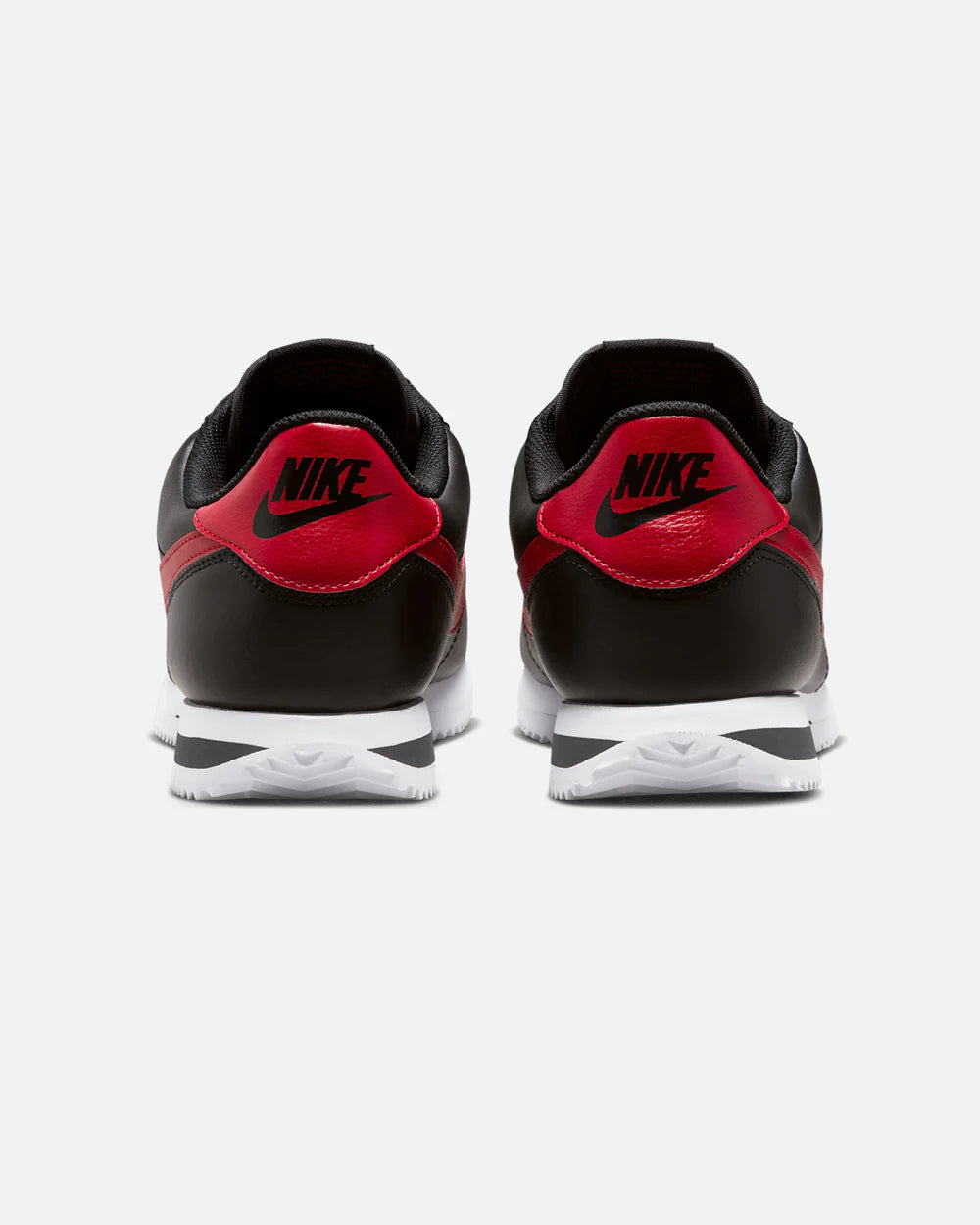 N-M139 (Nike cortez black/gym red)
