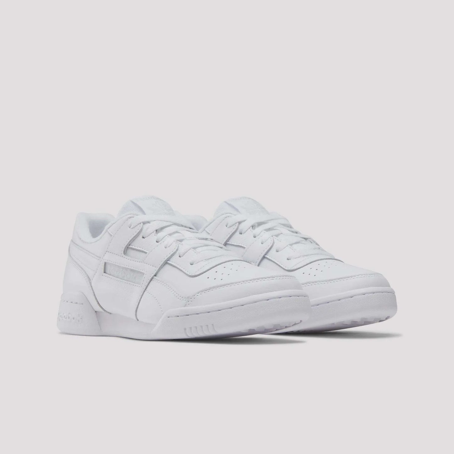 R-A18 (Reebok workout plus shoes white) 62699719