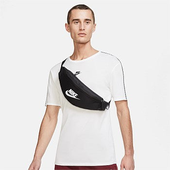 NE-W25 (Nike heritage waist bag black/white) 122491950