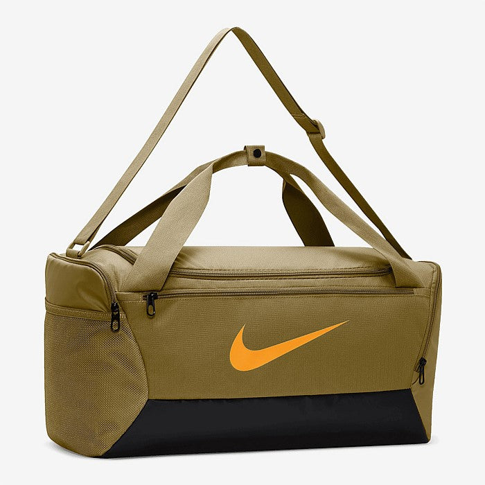 NE-P24 (Nike brasilia m duffle 9.5 L olive flake/black/vivid orange) 82392813 NIKE