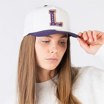 MNA-V28 (Mitchell and ness letterman classic lakers snapback off white/purple osfm) 62392826