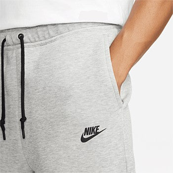 NA-Z44 (Nike tech fleece shorts heather grey)