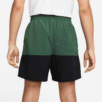 NA-Y44 (Nike club woven colour blocked shorts forest green/black)