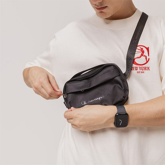 CE-N (Champion script waist bag black) 12491956