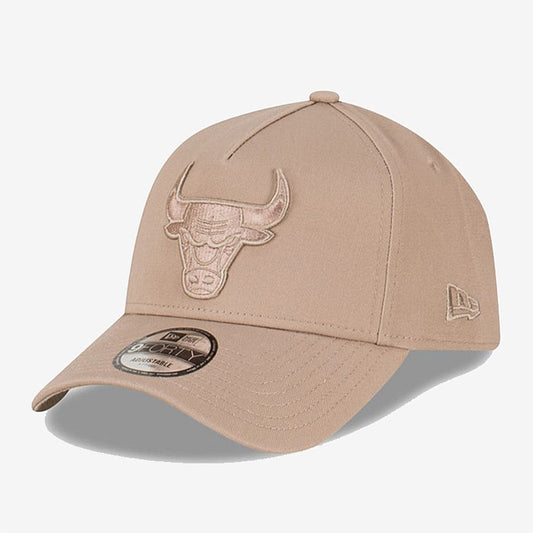 NEC-L57 (New era 940 Aframe monochrome tonal emboss nba bulls ash brwon snapback osfm) 72492890