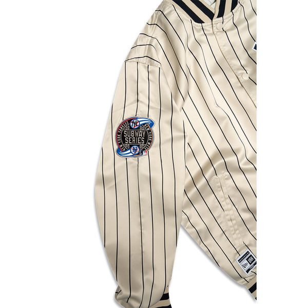 PICK Vintage MLB New York Yankees Varsity Button New York 