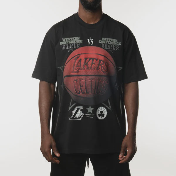 NEA-E10 (New era nba rivals oversize tee boston celtics X los angeles lakers black) 82494000