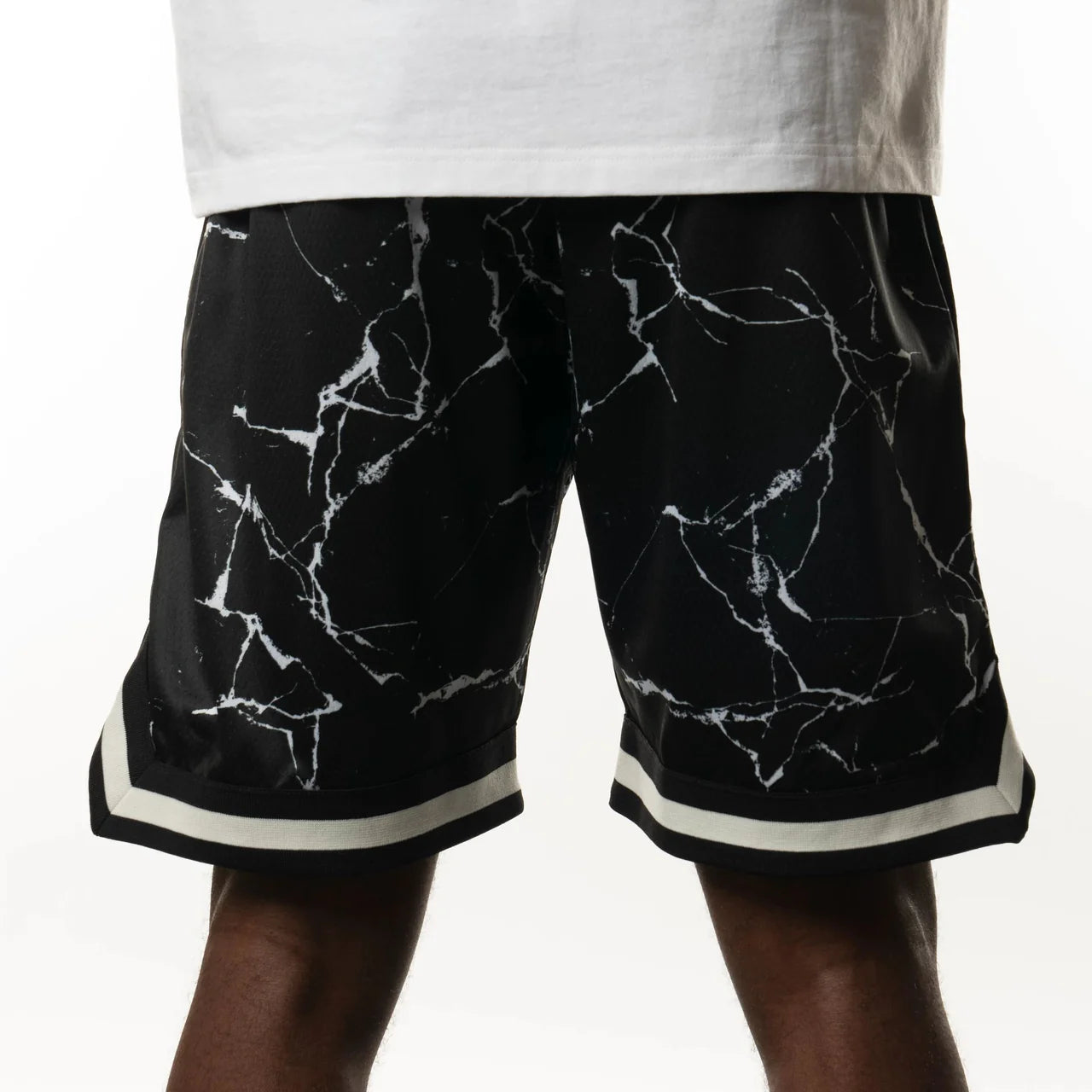 NEA-W9 (New era NFL rivals basketball style mesh shorts las vegas raiders black) 8249550