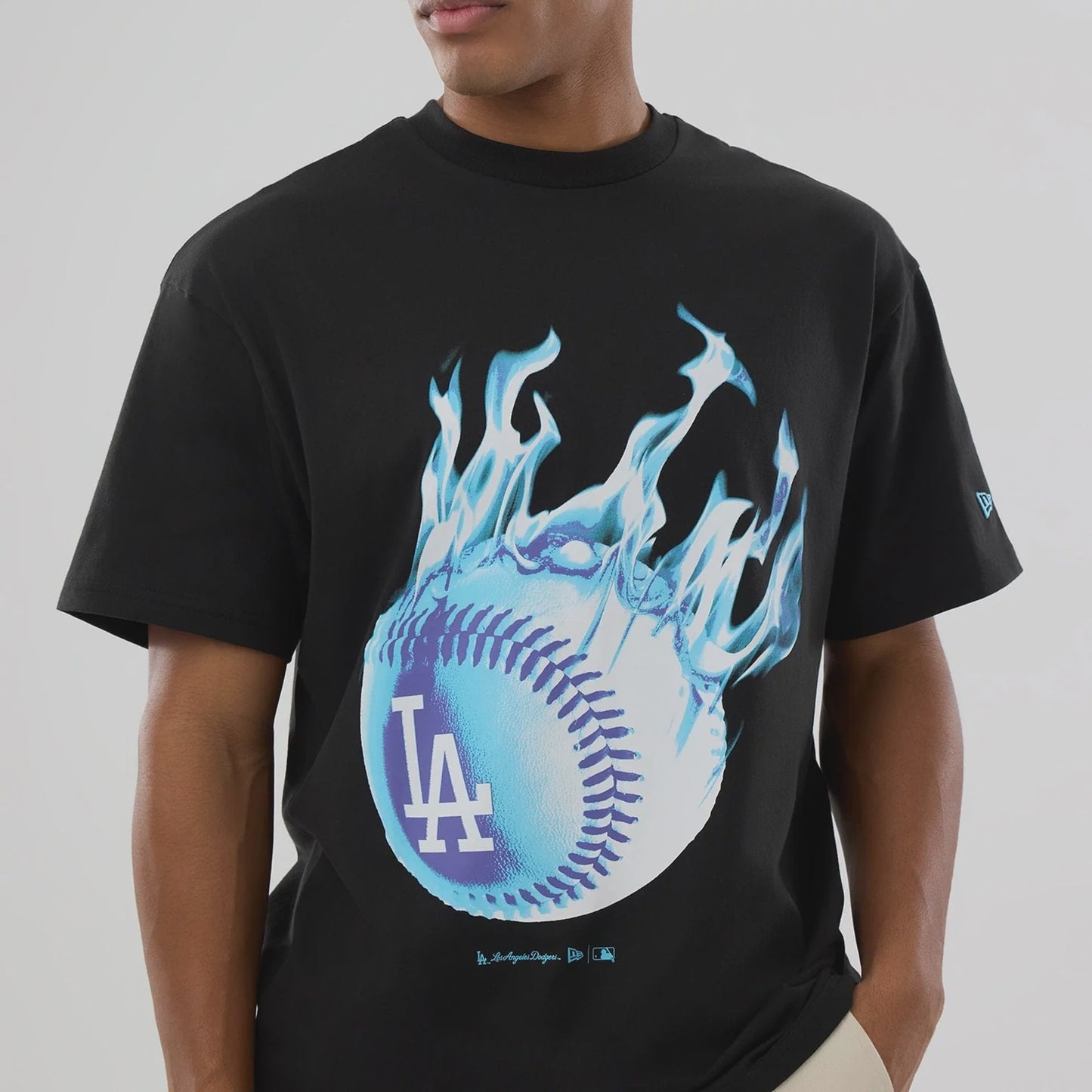 NEA-K13 (New era mlb los angeles dodgers on fire oversize tee black) 12694000
