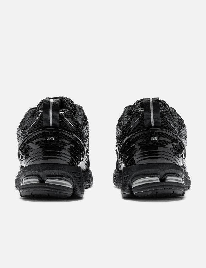 NB-K9 (New balance M1906V1 D width shoes black/silver) 726911250