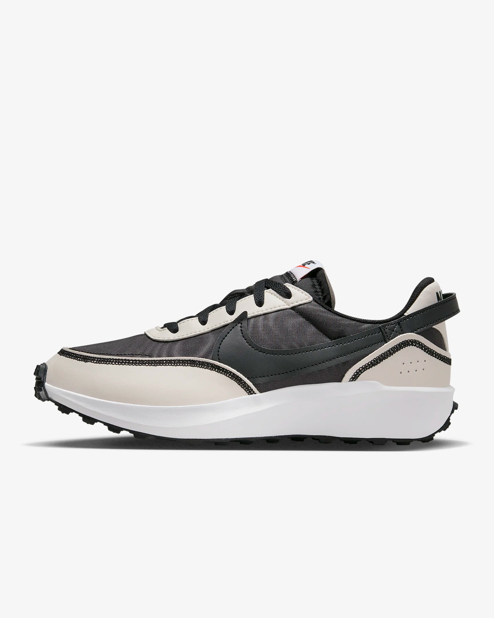 N-X135 (Nike waffle debut se black/phantom white) 62397161 NIKE