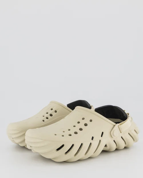 CR-O11 (Crocs echo clog bone/black) 102696521