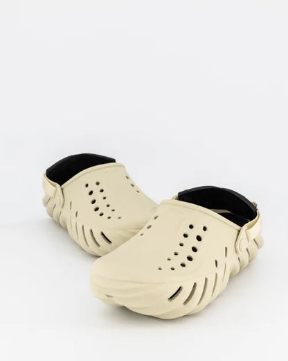 CR-O11 (Crocs echo clog bone/black) 102696521