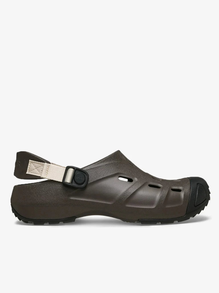 CR-D11 (Crocs quick trail clog espresso) 42695869