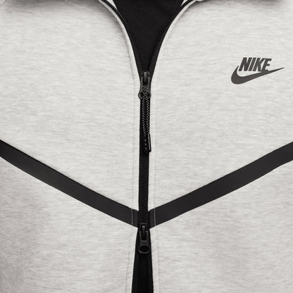 NA-L47 (Nike tech fleece full-zip windrunner hoodie grey/white)