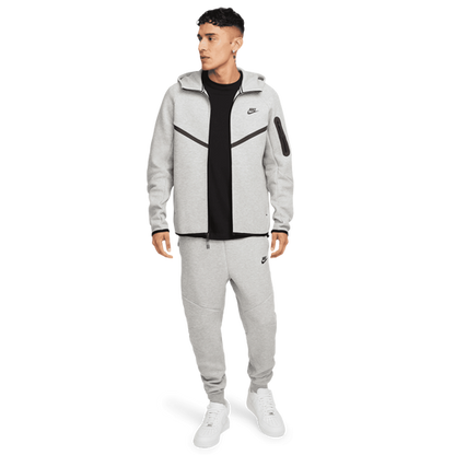NA-L47 (Nike tech fleece full-zip windrunner hoodie grey/white)