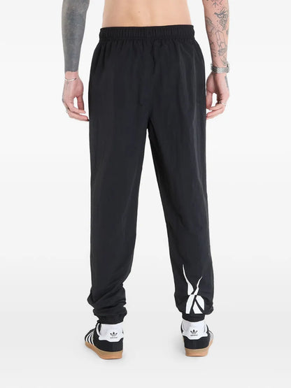 RA-A4 (Reebok classic trackpant night black) 42697161