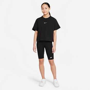 NA-D43 (Nike sportswear essential short sleeve boxy tee black/white) 82391790 NIKE