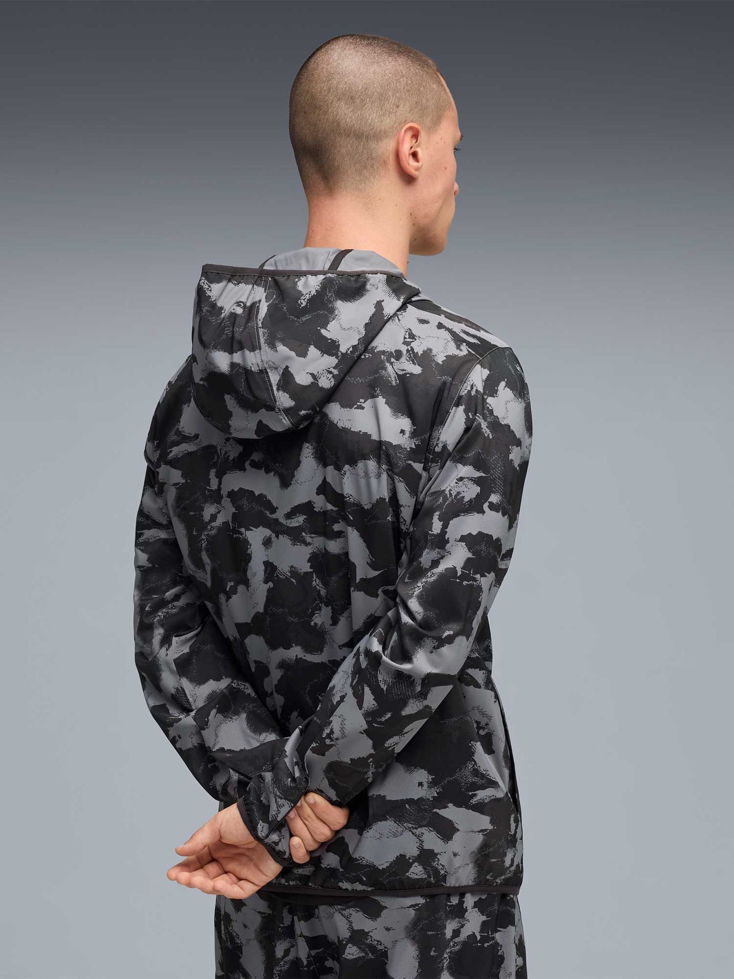 PA-L12 (Puma tad essentials all over print woven jacket black) 32695500