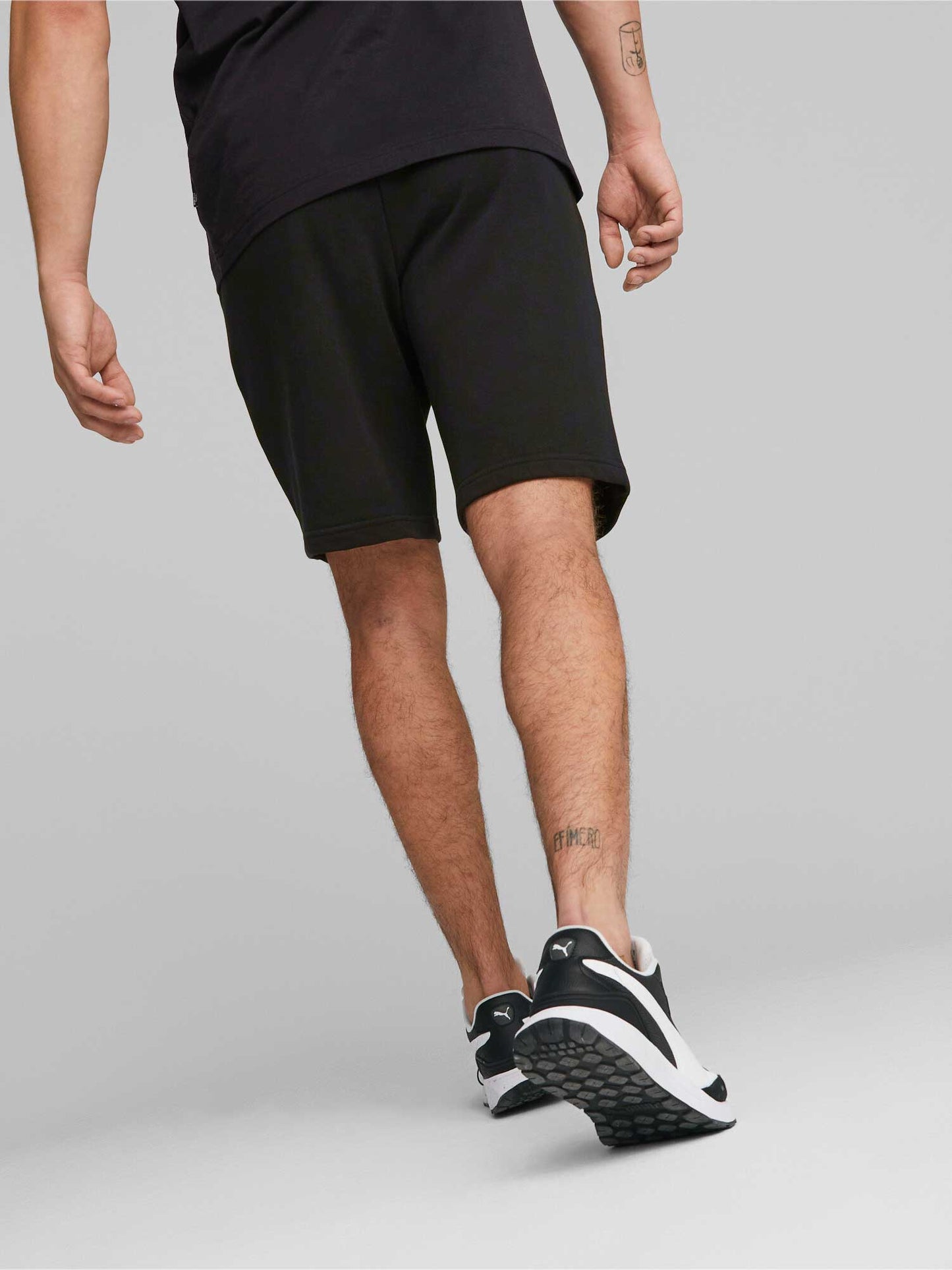 PA-E8 (Puma essentials + 2 col 10"shorts black/white) 52393000 PUMA