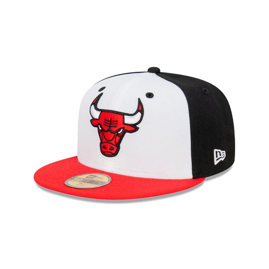 NEC-Y44 (New era 5950 blockout chicago bulls black/white fitted hat) 112294000