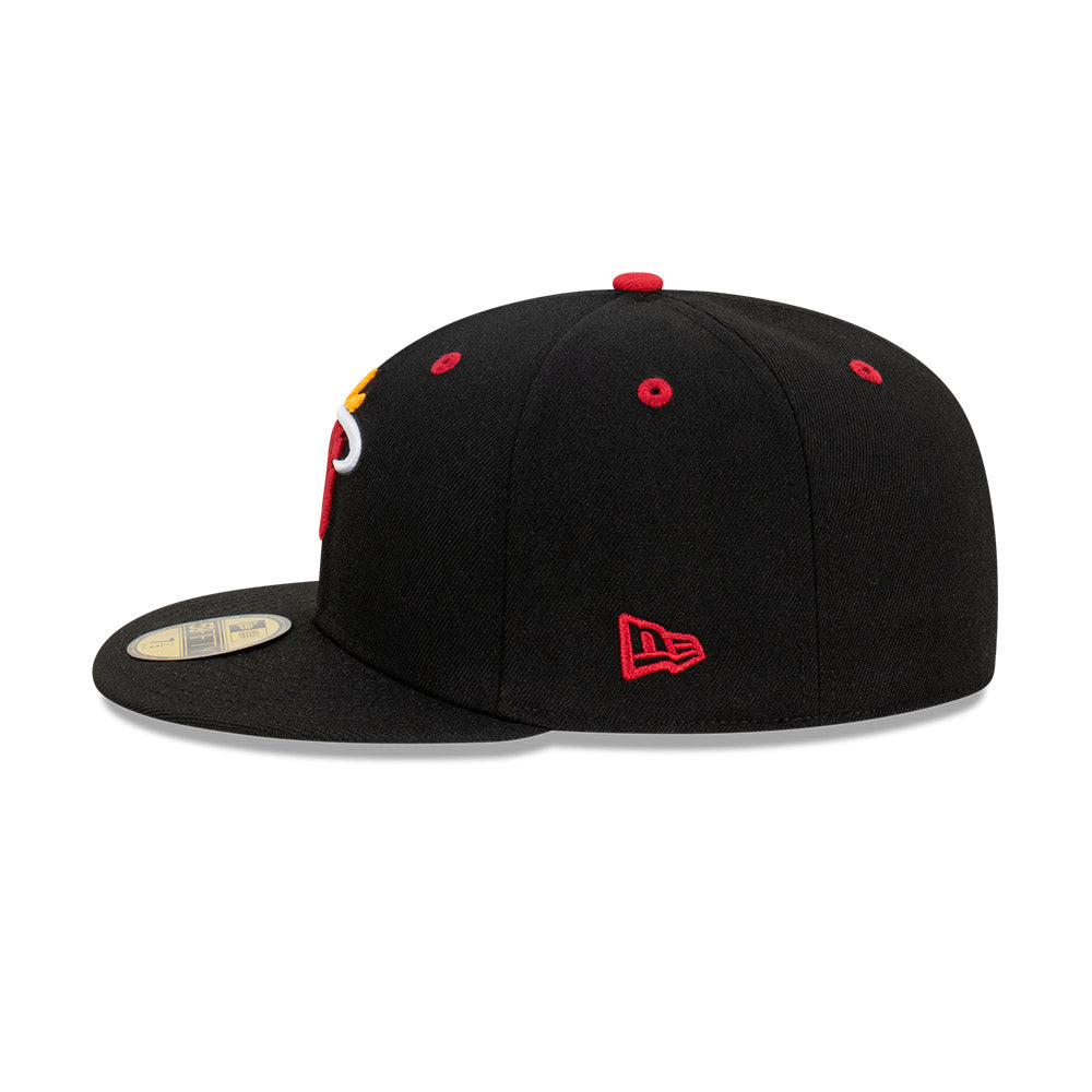 NEC-V47 (New era NBA rear script miami heat fitted hat black/white) 12394000 NEW ERA