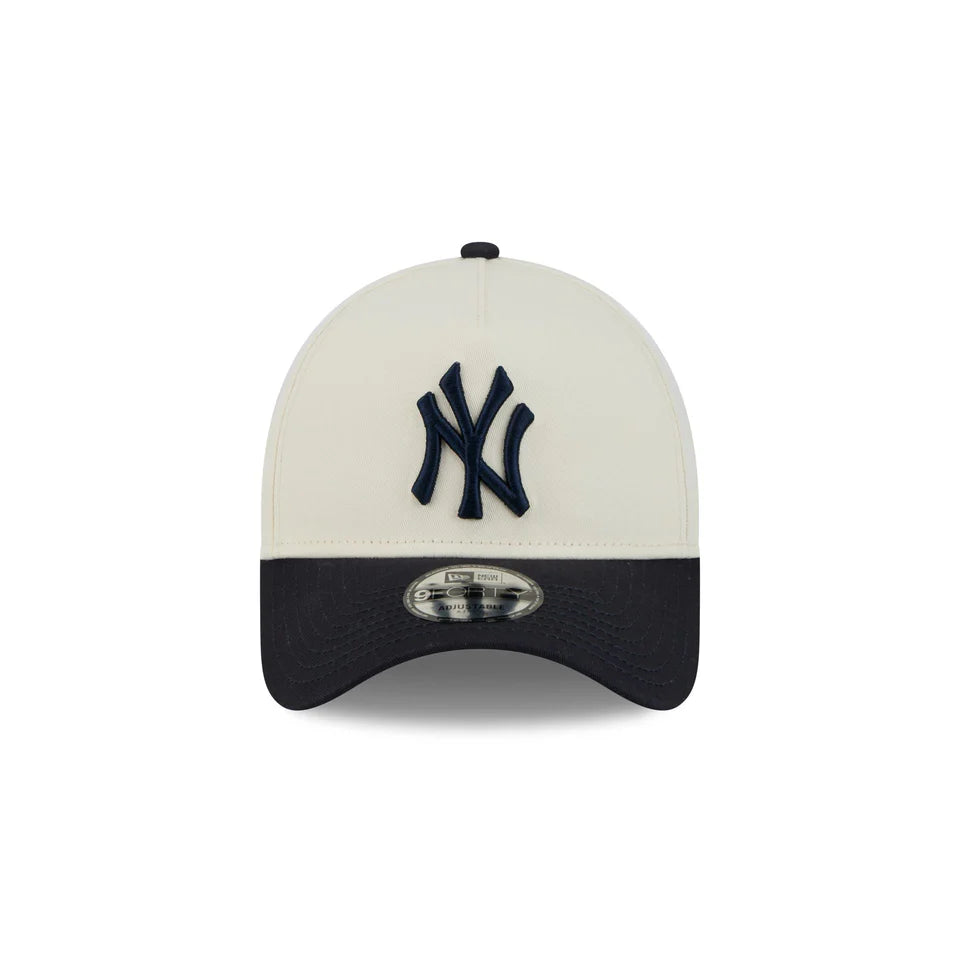 NEC-U63 (New era 940 A frame side script new york yankees chrome/white/navy snapback osfm)