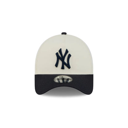 NEC-U63 (New era 940 A frame side script new york yankees chrome/white/navy snapback osfm)