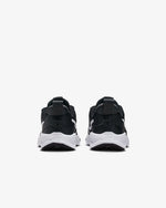 N-D136 (Nike star runner 4 nn black/white) 92394604