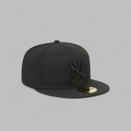 NEC-O65 (New era 5950 new york yankees fitted hat black/black UV) 62593750