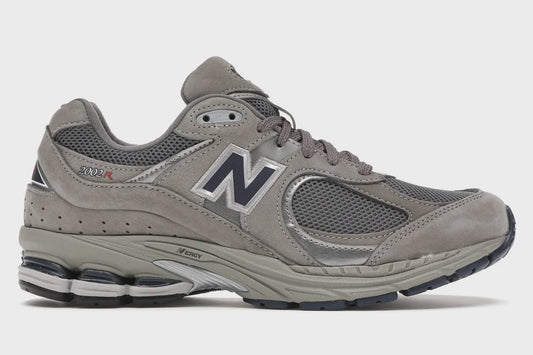 NB-Z8 (New balance 2002 D width shoes castle rock/natural indigo) 52699000