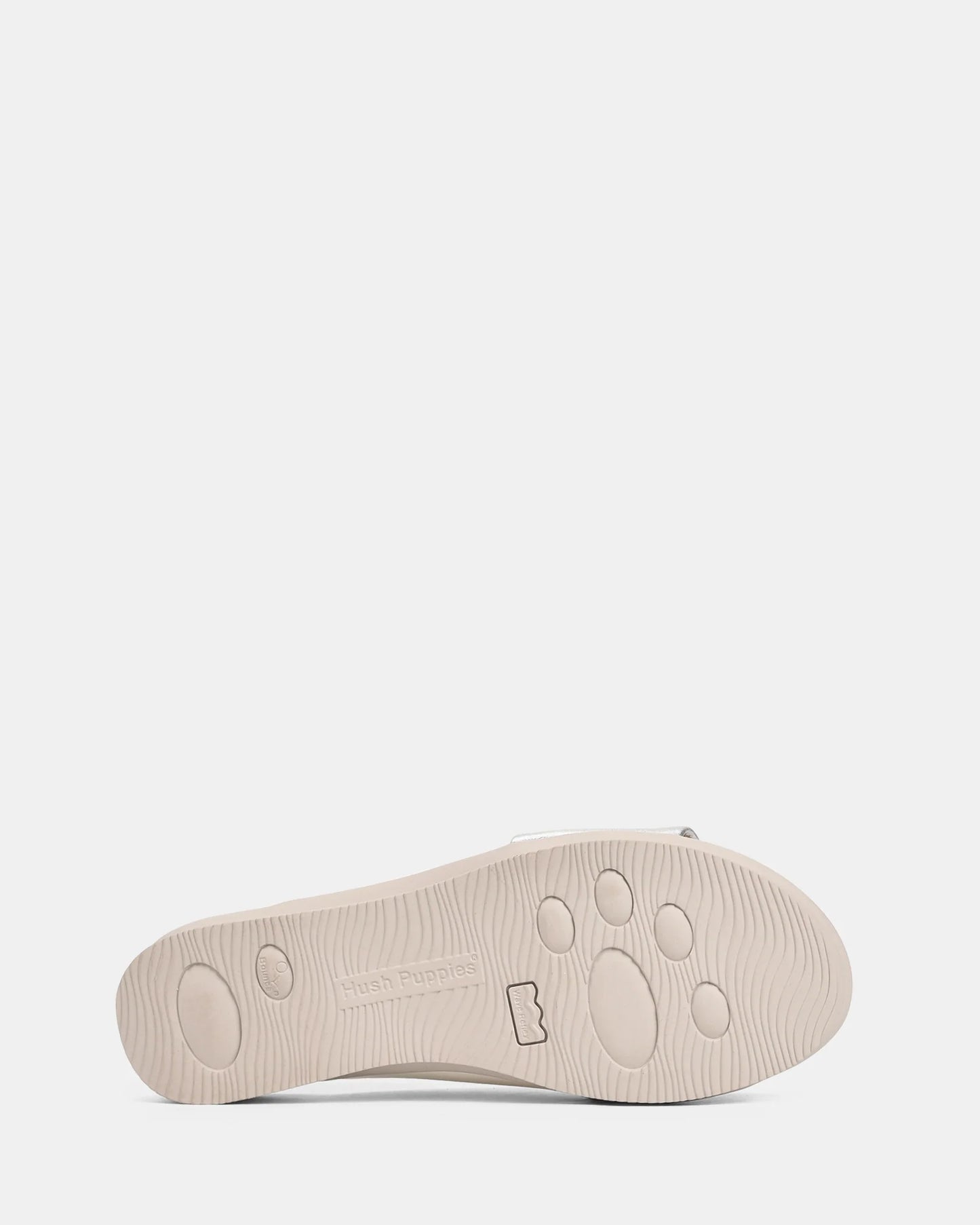 HP-Q4 (Hush puppies nara sandals white/silver) 52694000