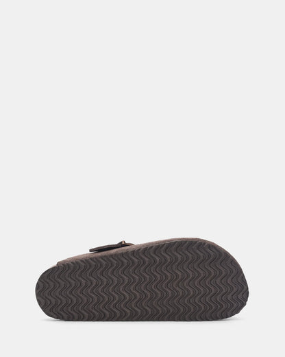 HP-B5 (Hush puppies blakely clog brown wild) 82697021